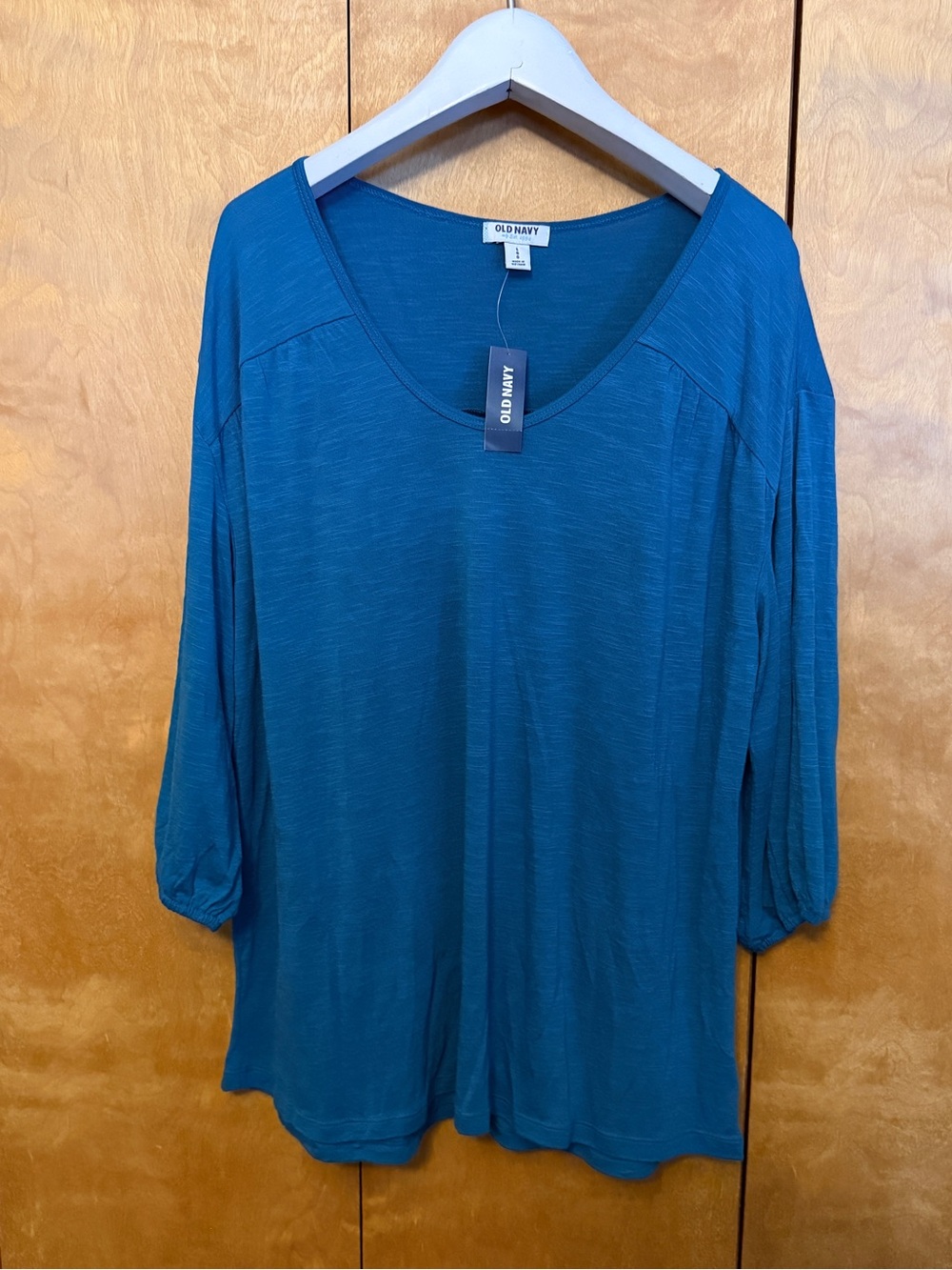 NWT - Old Navy Teal V-Neck 3/4 Sleeve Women's Top Size large